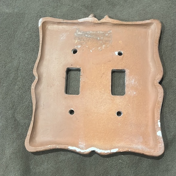 1 - single, 1-double light switch covers - Picture 4 of 5